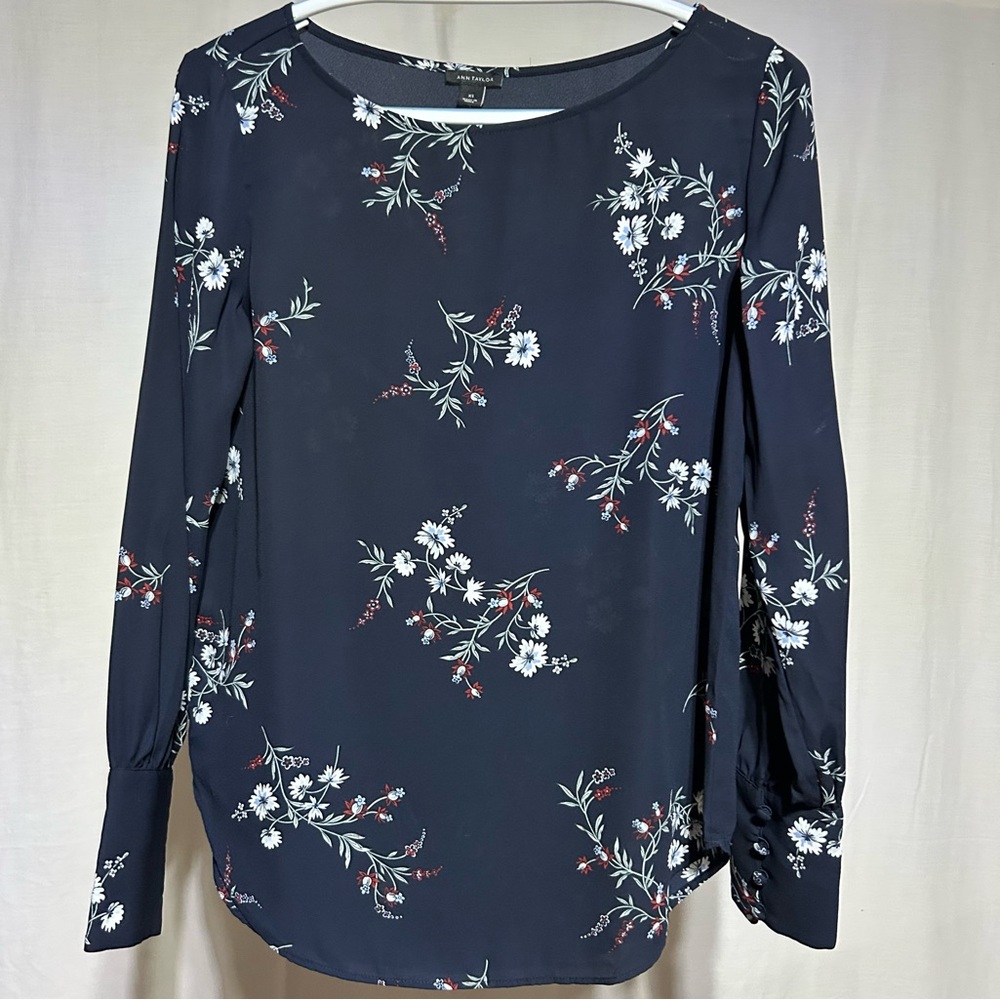 Ann Taylor Navy Blue Floral long-sleeve